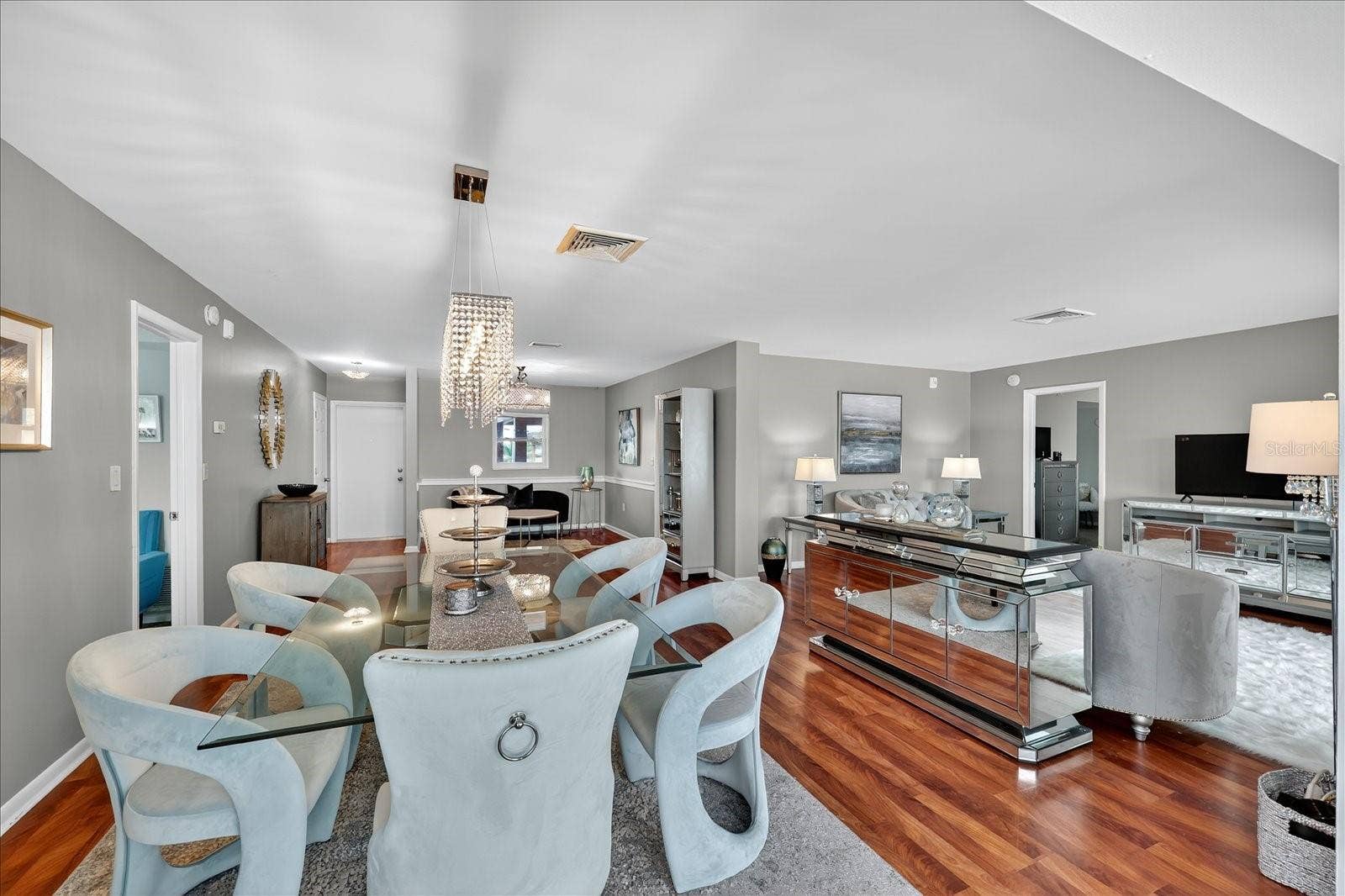 5020 BRITTANY DRIVE S, #322, St Petersburg, FL 33715 5020 BRITTANY DRIVE S, #322, St Petersburg, FL 33715