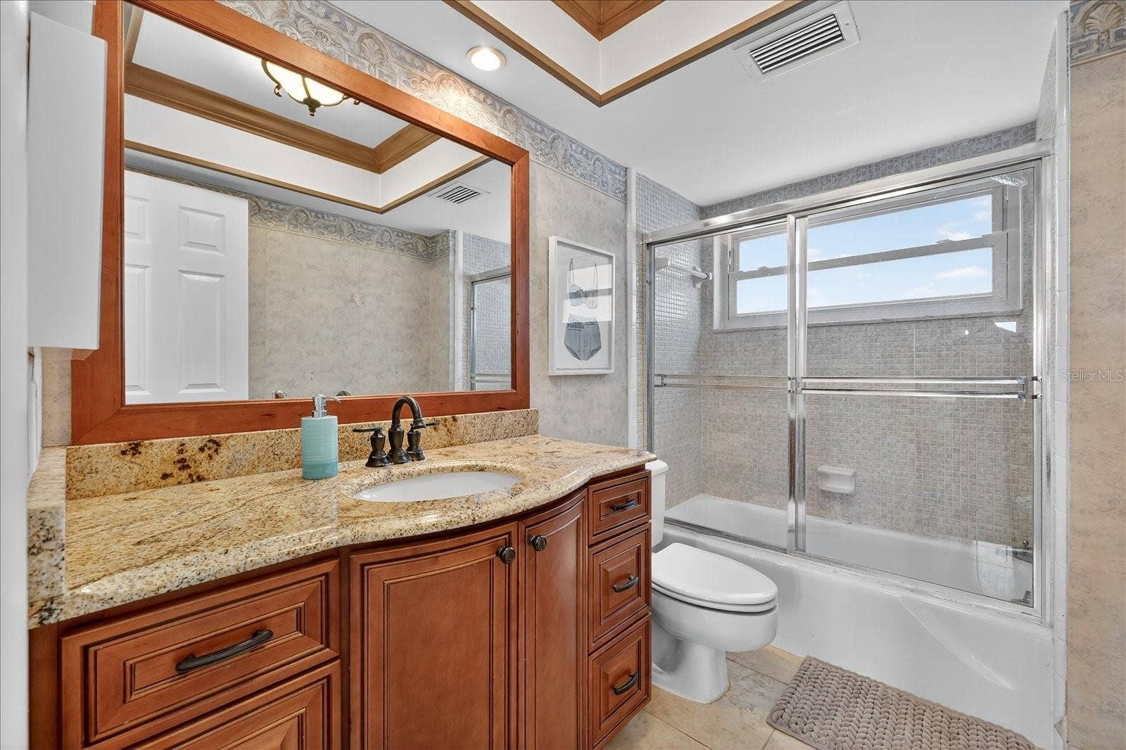 5020 BRITTANY DRIVE S, #322, St Petersburg, FL 33715 5020 BRITTANY DRIVE S, #322, St Petersburg, FL 33715