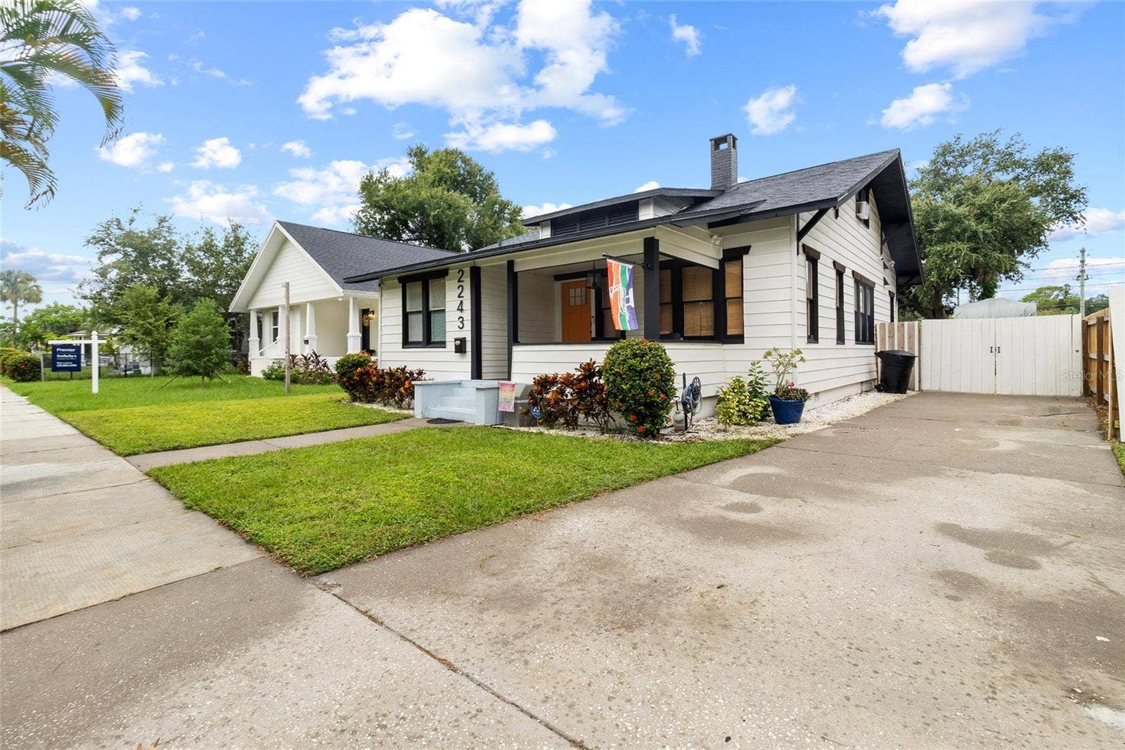 2243 HIGHLAND STREET S, St Petersburg, FL 33705 Ample parking!