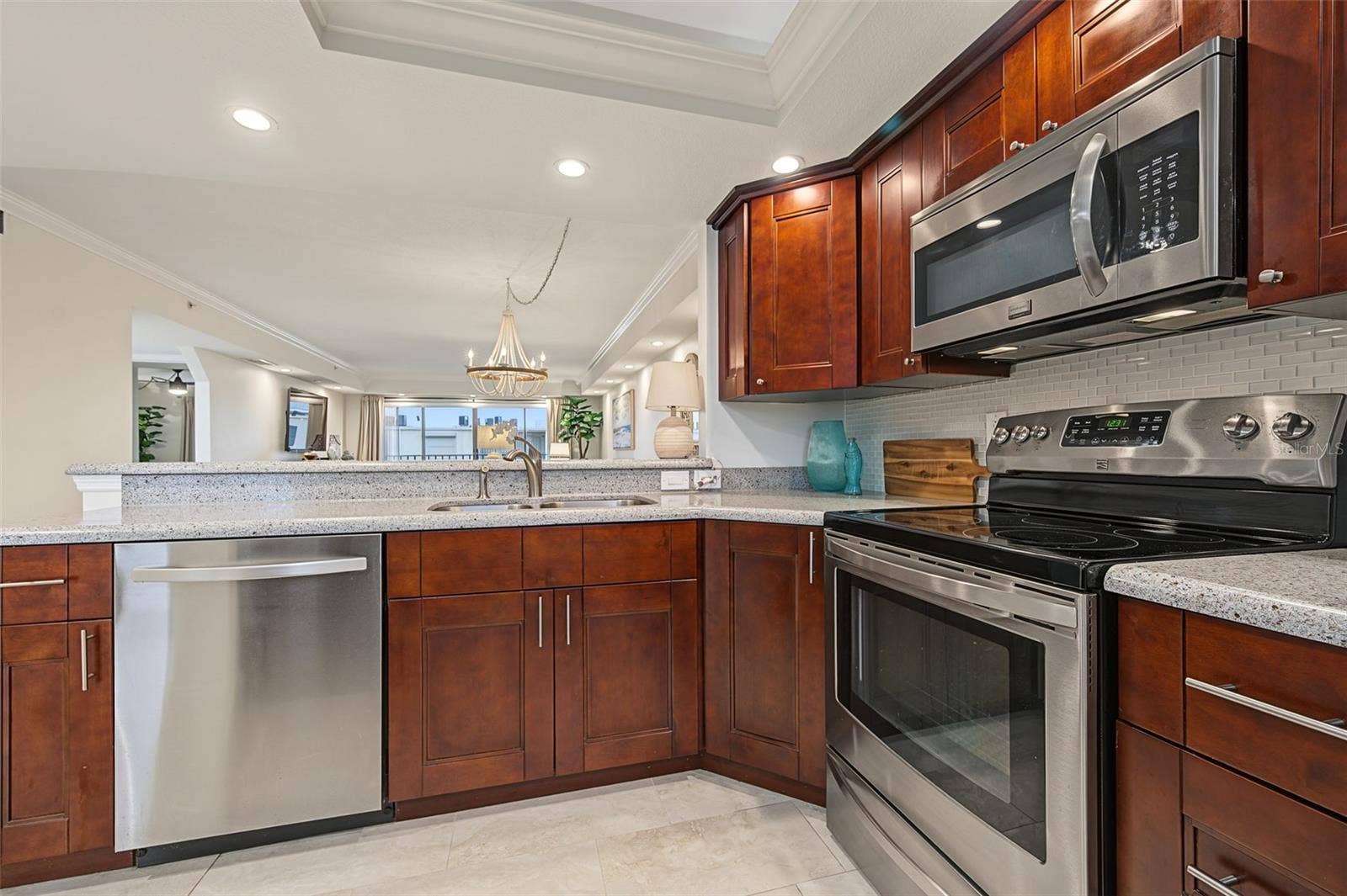 19531 GULF BOULEVARD, #604, Indian Shores, FL 33785 Looking over the Breakfast Bar and into the Dining and Living Rooms