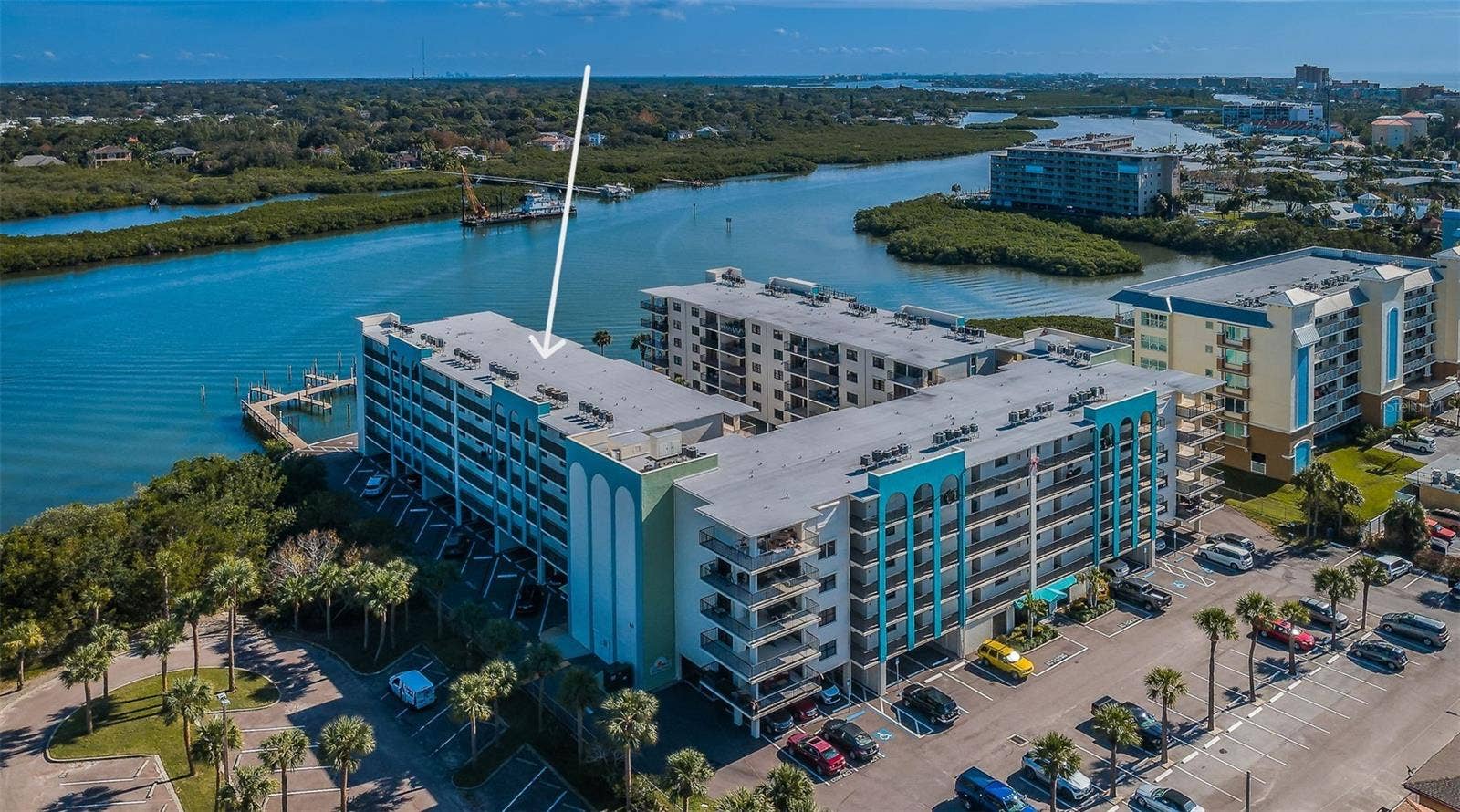 19531 GULF BOULEVARD, #604, Indian Shores, FL 33785 Perfectly located on the "Narrows" in Indian Shores
