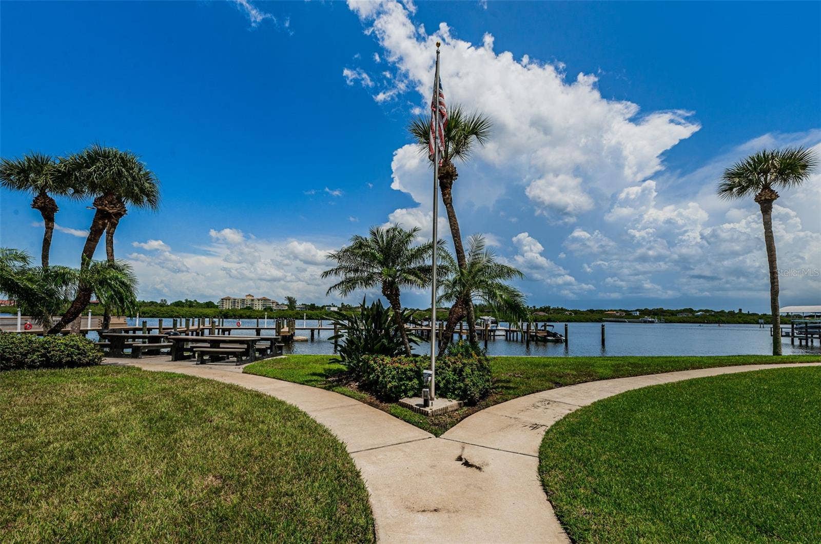 19531 GULF BOULEVARD, #604, Indian Shores, FL 33785 19531 GULF BOULEVARD, #604, Indian Shores, FL 33785