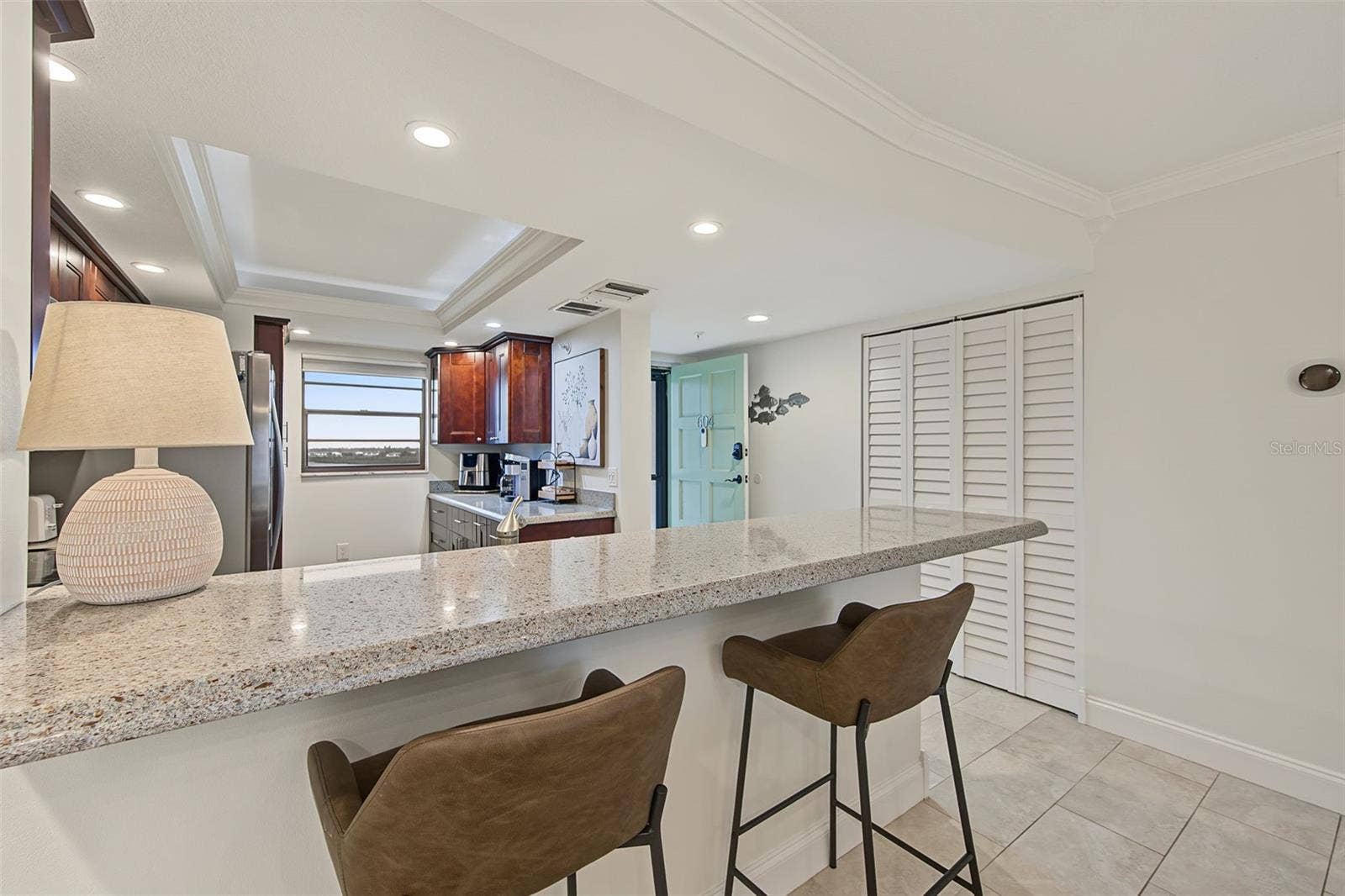 19531 GULF BOULEVARD, #604, Indian Shores, FL 33785 Breakfast Bar off the Kitchen and adjacent to the Dining area.