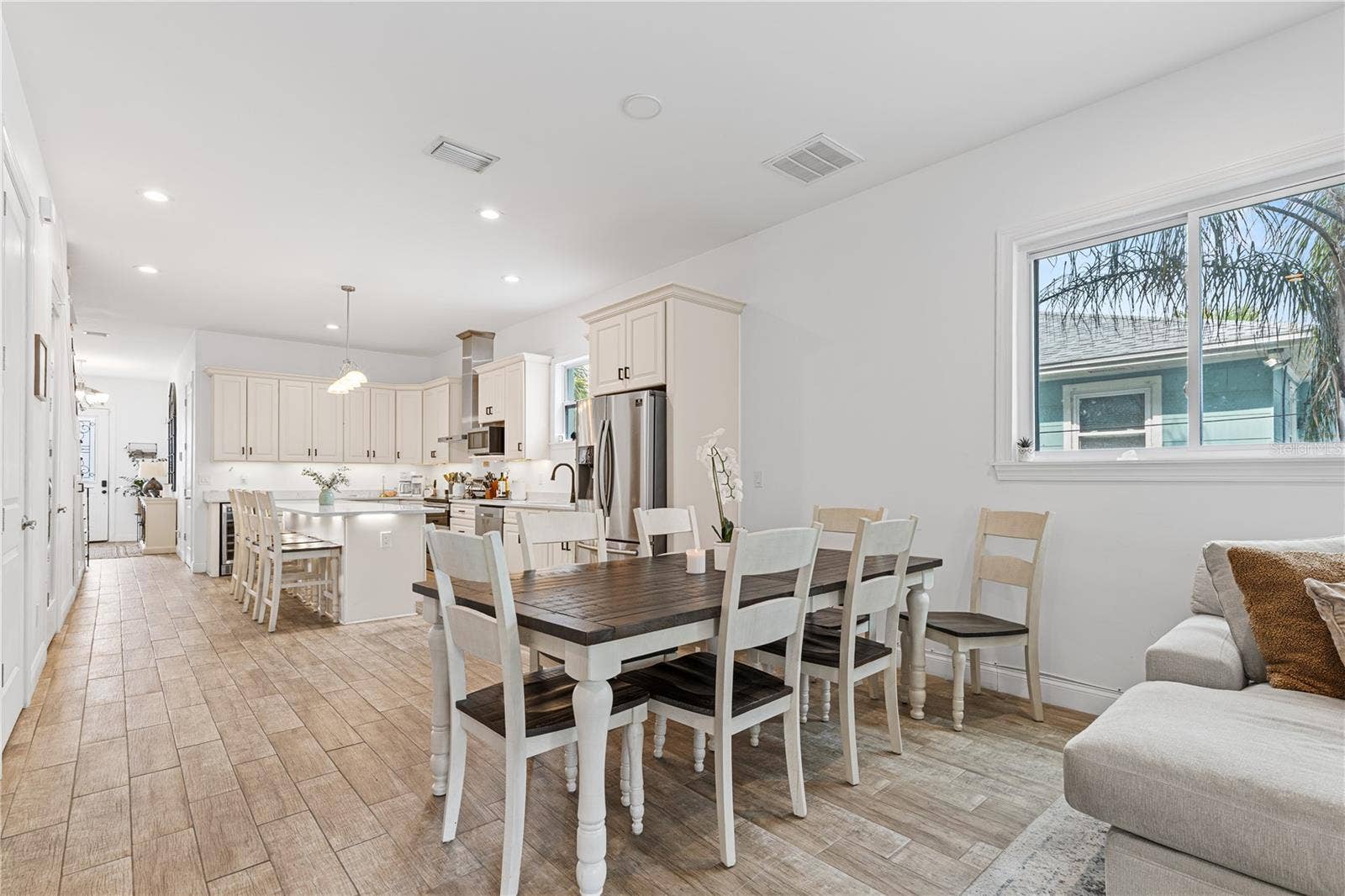 2113 W CASS STREET, #1, Tampa, FL 33606 2113 W CASS STREET, #1, Tampa, FL 33606