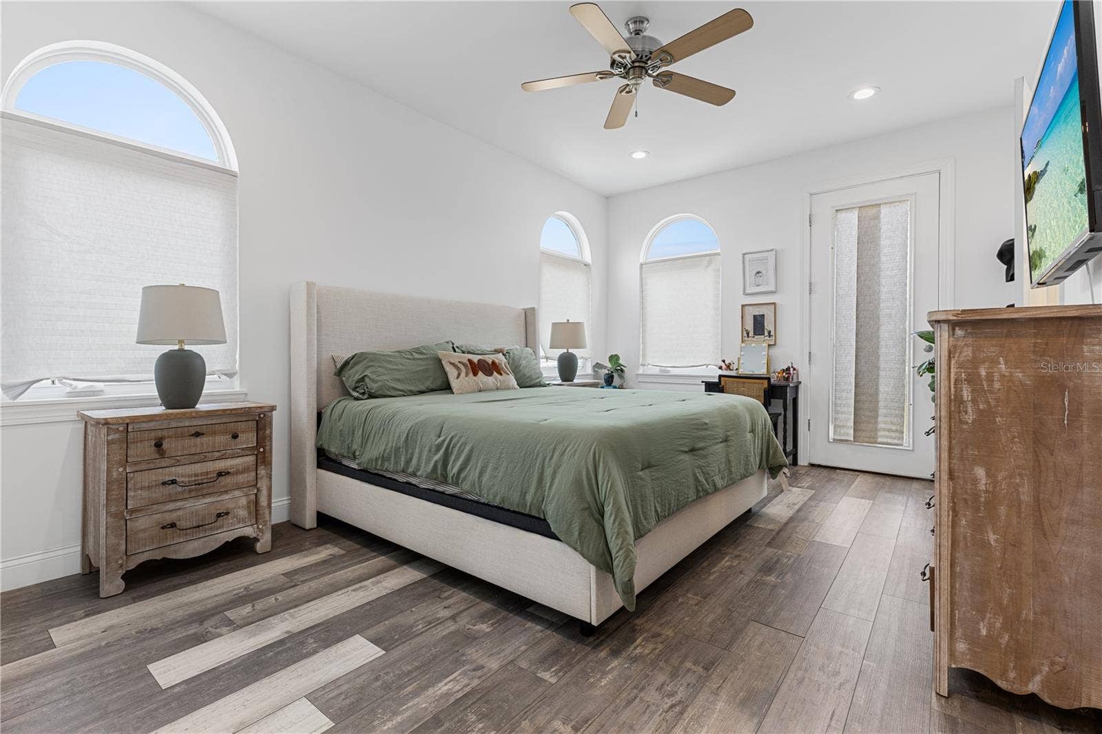 2113 W CASS STREET, #1, Tampa, FL 33606 2113 W CASS STREET, #1, Tampa, FL 33606