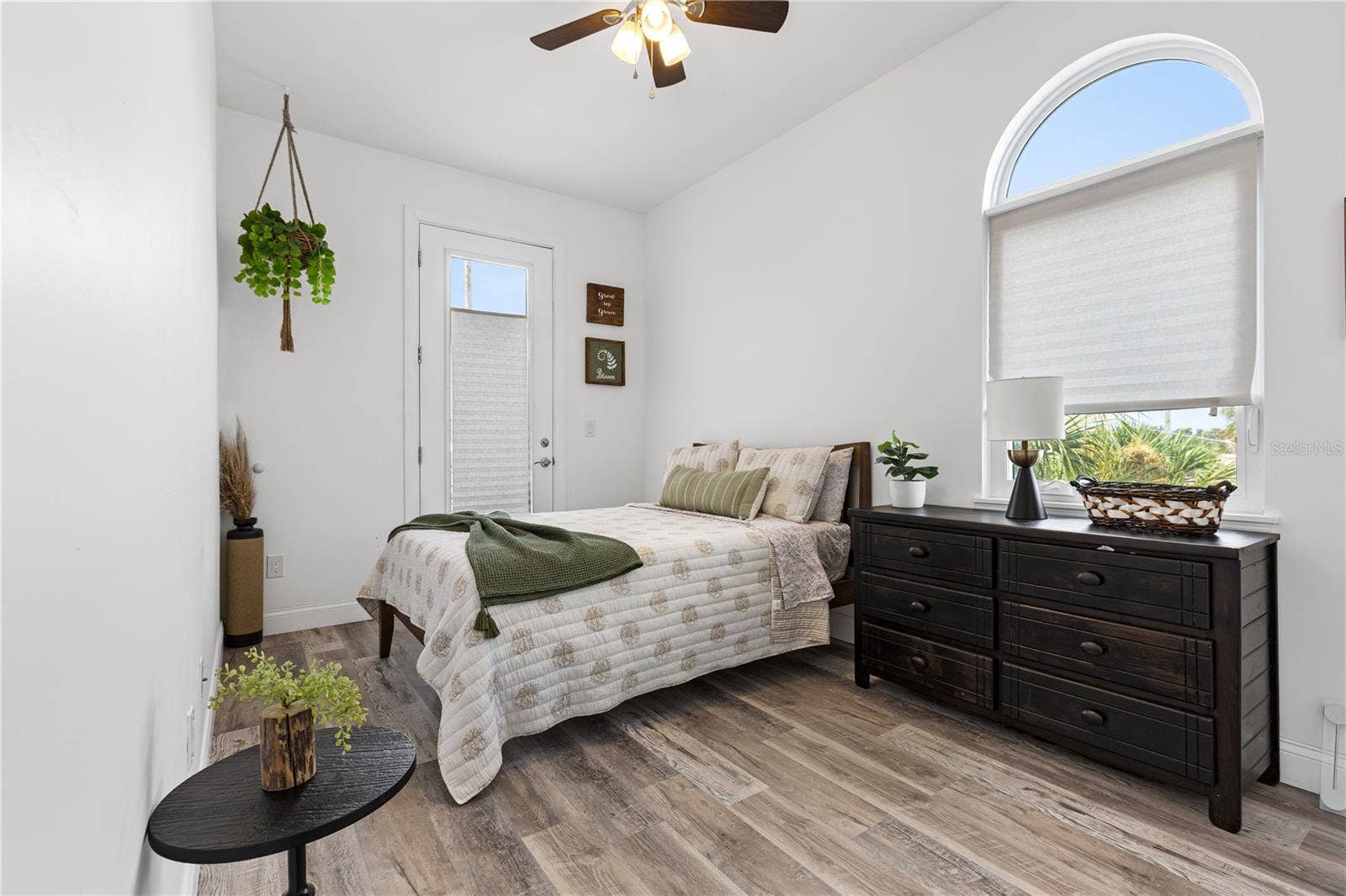 2113 W CASS STREET, #1, Tampa, FL 33606 2113 W CASS STREET, #1, Tampa, FL 33606