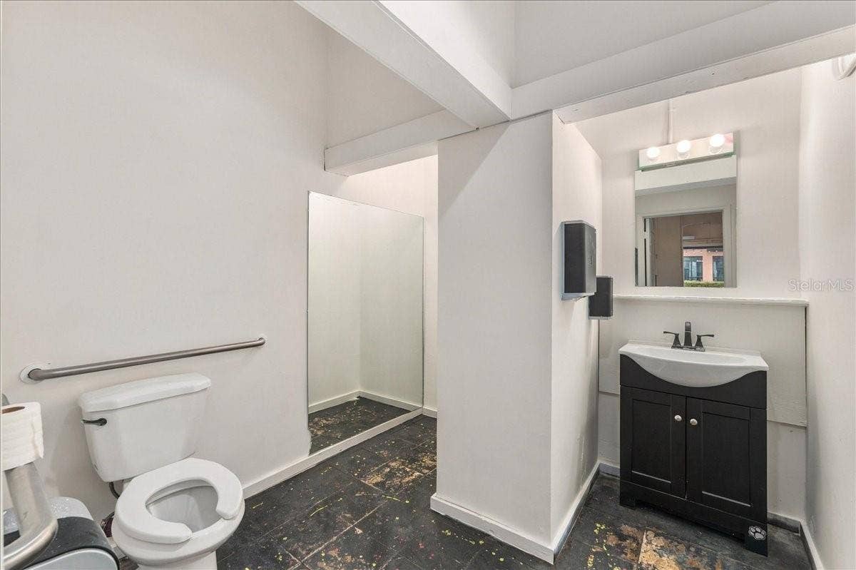 1756 CENTRAL AVENUE, St Petersburg, FL 33712