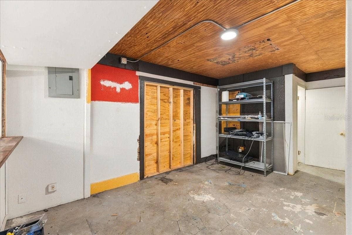 1756 CENTRAL AVENUE, St Petersburg, FL 33712