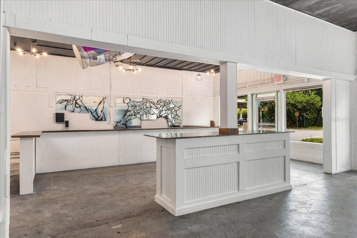 1756 CENTRAL AVENUE, St Petersburg, FL 33712