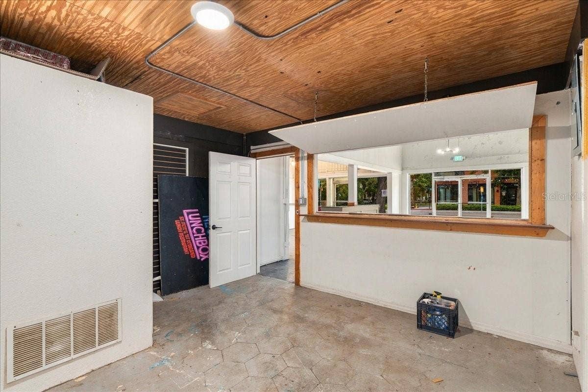 1756 CENTRAL AVENUE, St Petersburg, FL 33712
