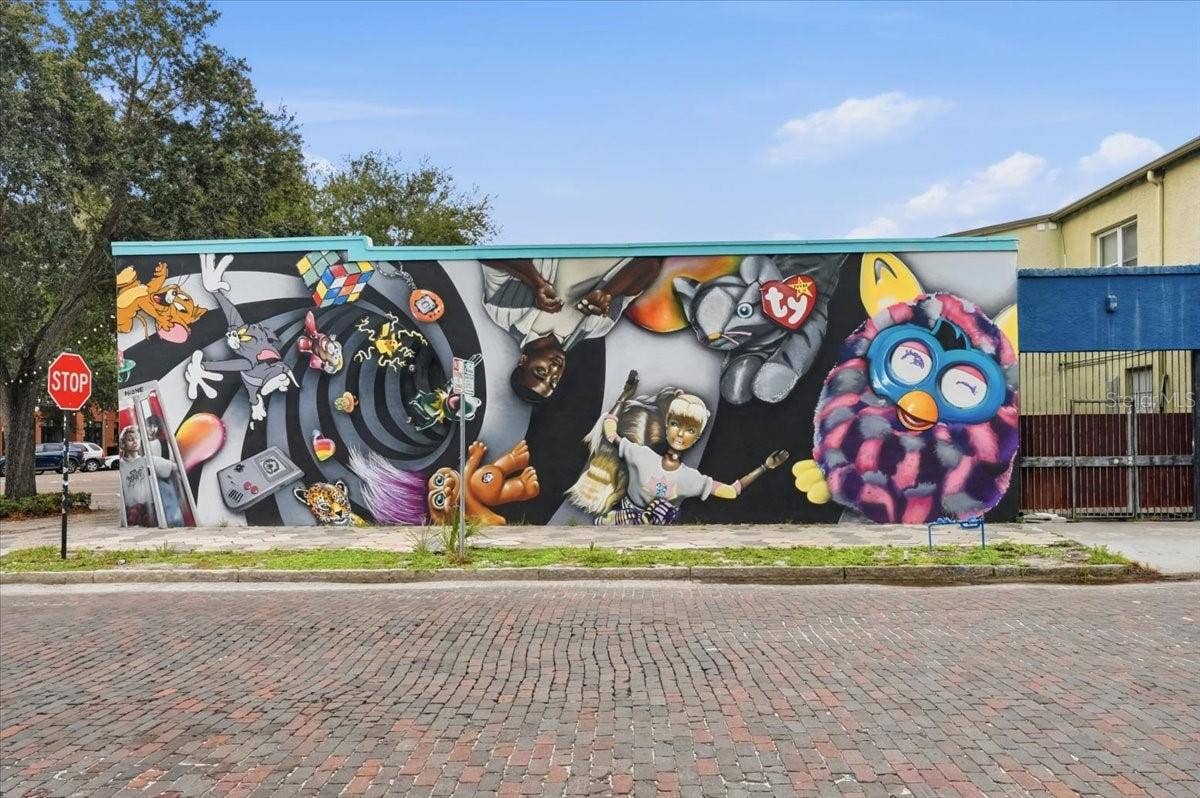 1756 CENTRAL AVENUE, St Petersburg, FL 33712