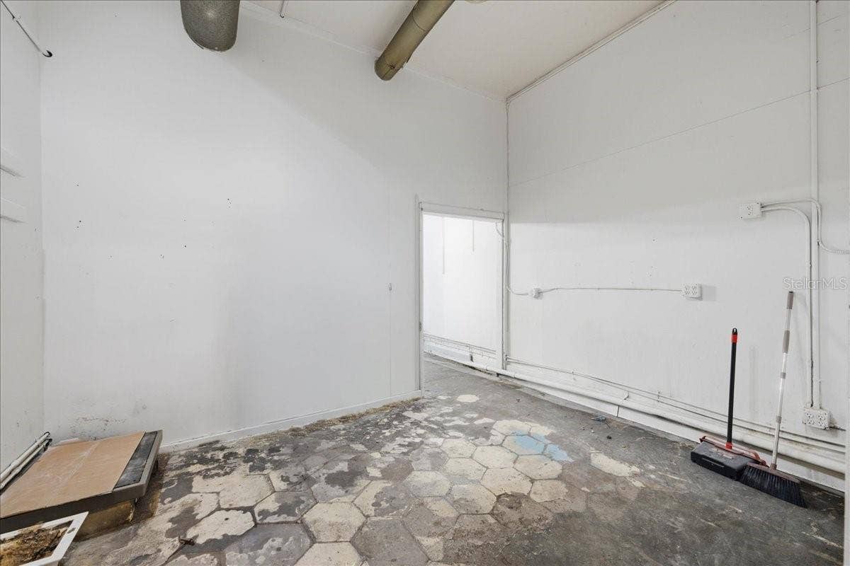 1756 CENTRAL AVENUE, St Petersburg, FL 33712