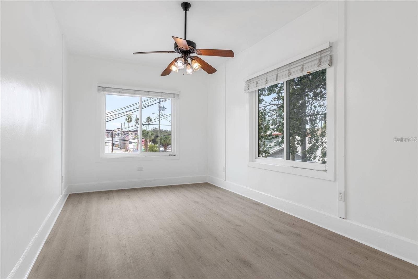 1756 CENTRAL AVENUE, St Petersburg, FL 33712