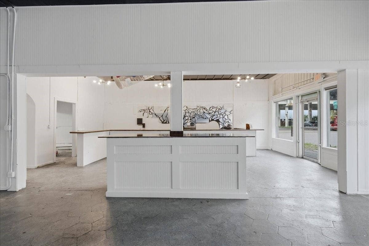 1756 CENTRAL AVENUE, St Petersburg, FL 33712