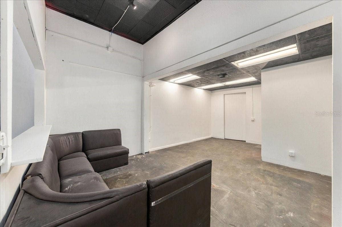 1756 CENTRAL AVENUE, St Petersburg, FL 33712