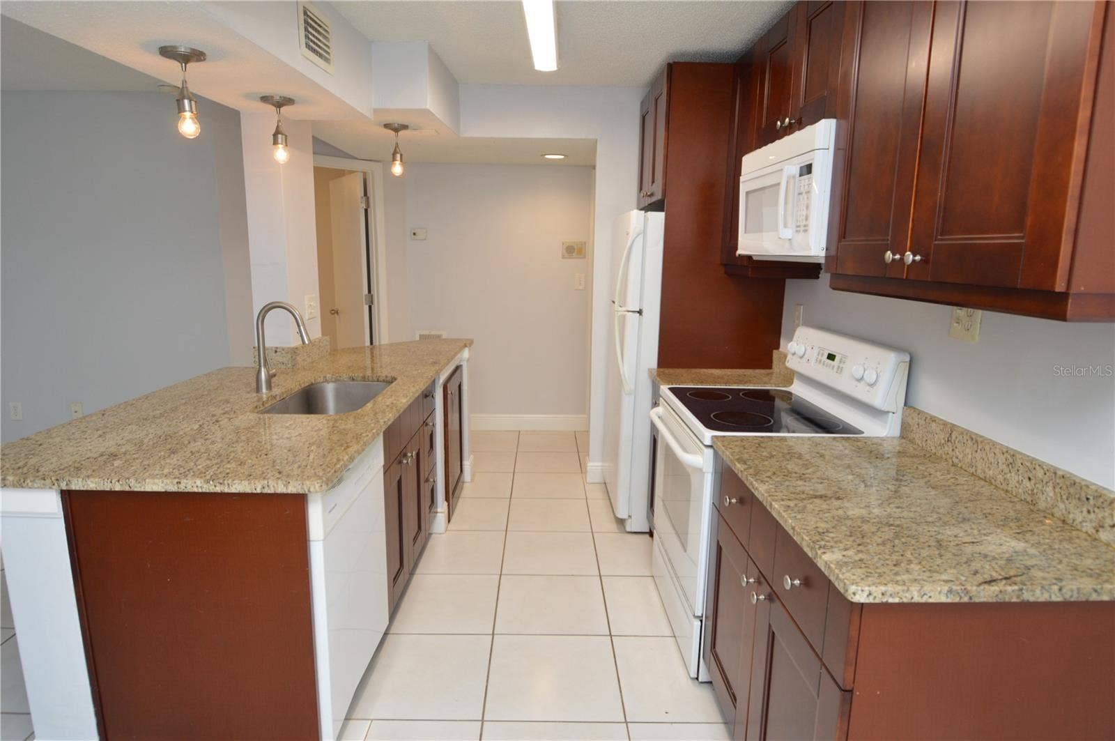 8709 FANCY FINCH DRIVE, #102, Tampa, FL 33614 8709 FANCY FINCH DRIVE, #102, Tampa, FL 33614