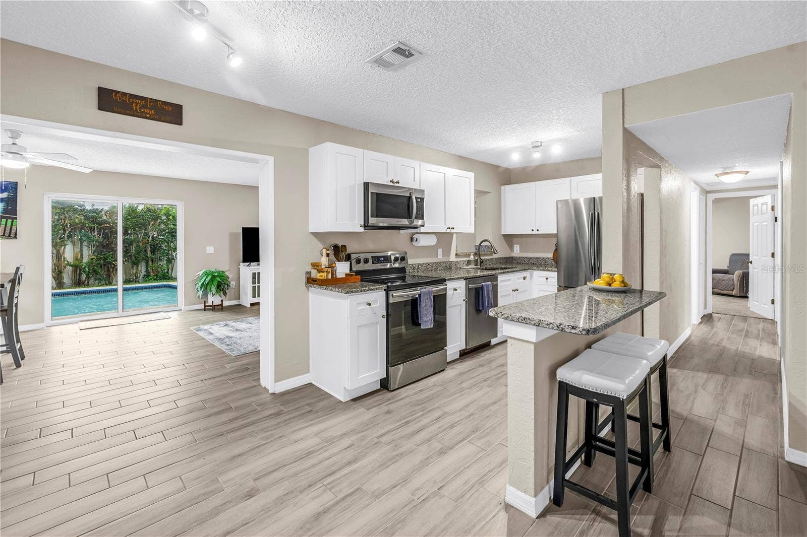 5355 14TH AVENUE N, St Petersburg, FL 33710