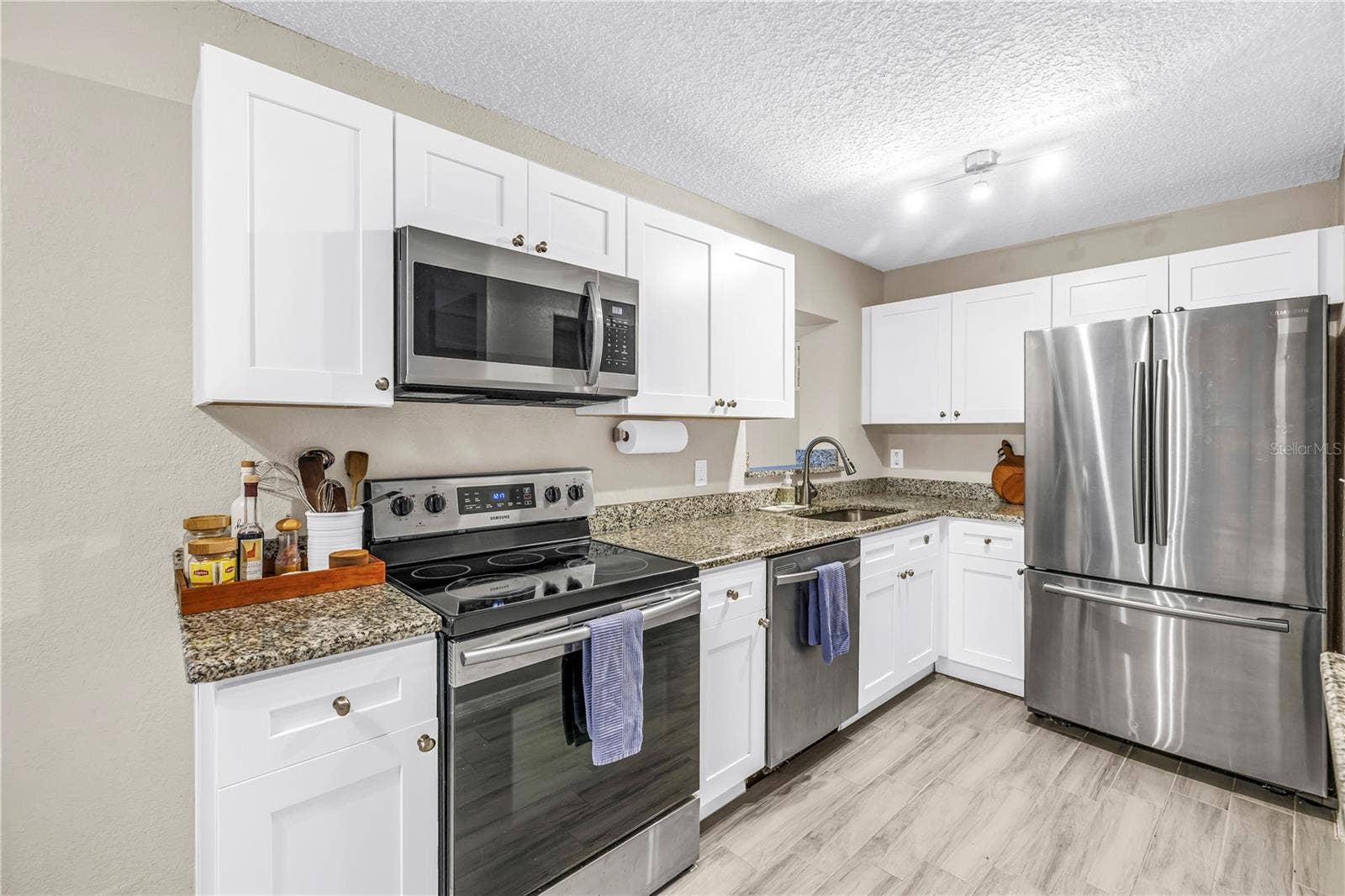 5355 14TH AVENUE N, St Petersburg, FL 33710