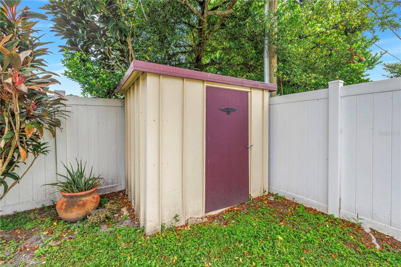 5355 14TH AVENUE N, St Petersburg, FL 33710