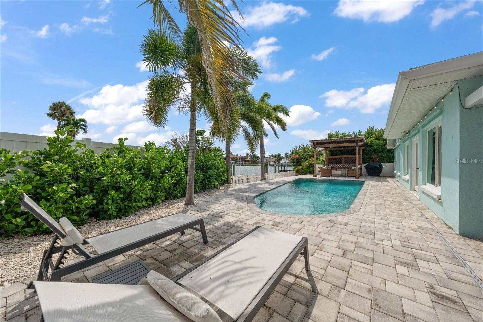 650 64TH AVENUE, St Pete Beach, FL 33706 650 64TH AVENUE, St Pete Beach, FL 33706