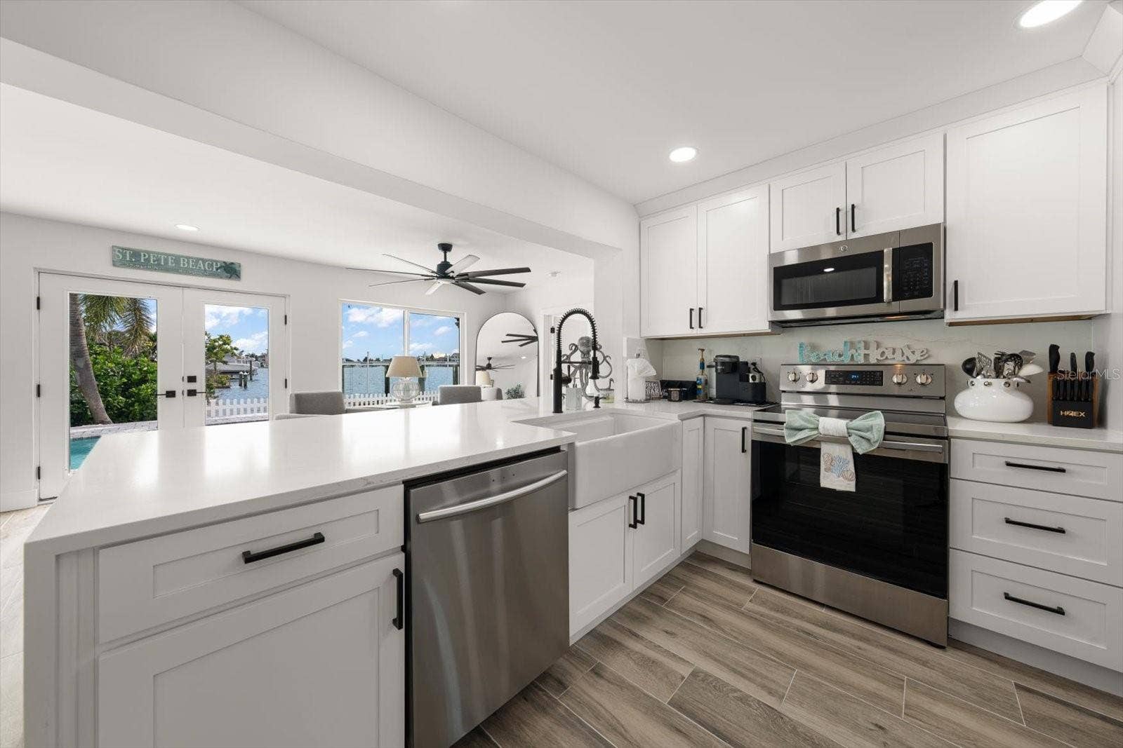 650 64TH AVENUE, St Pete Beach, FL 33706 Kitchen