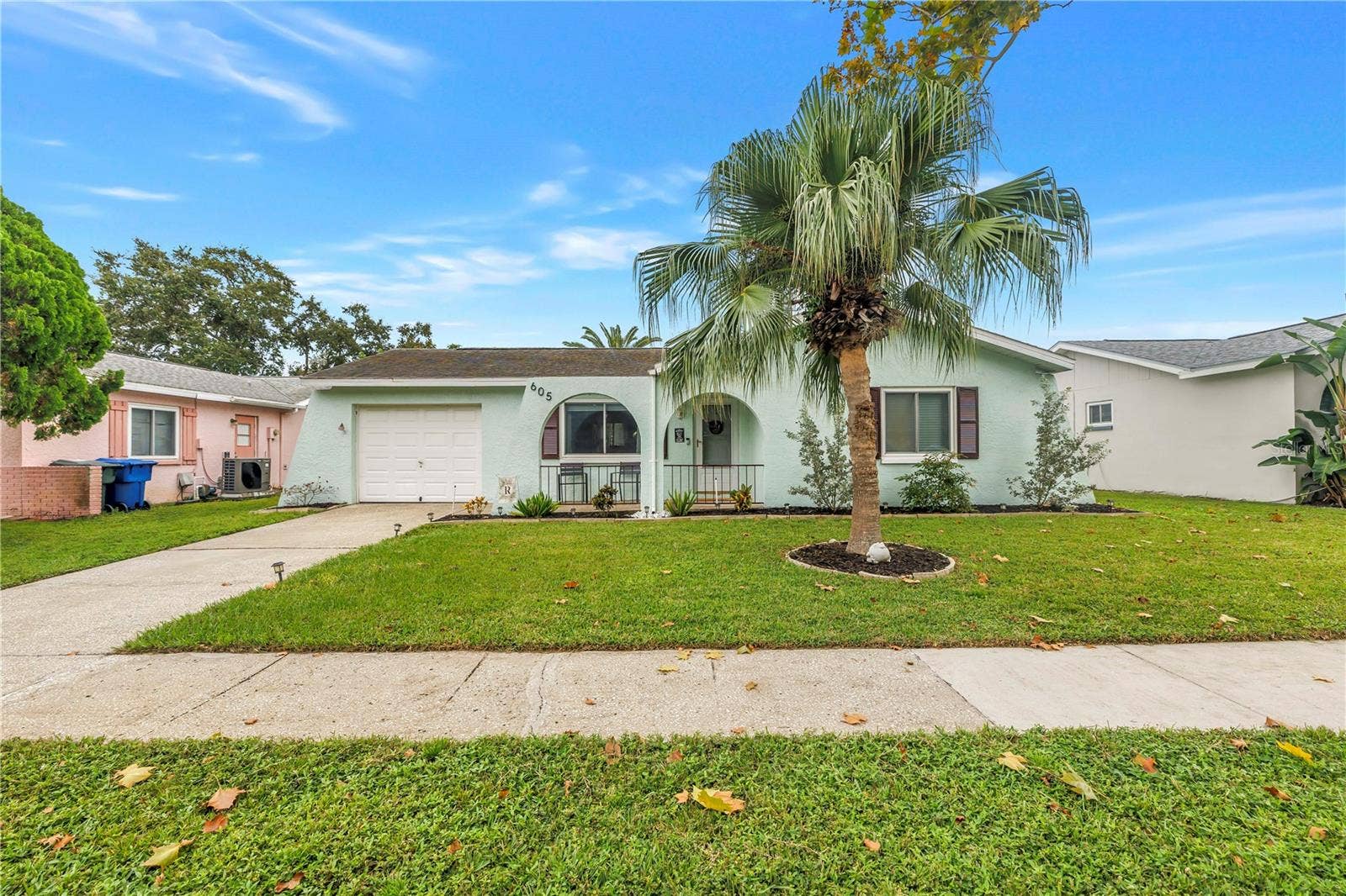 605 5TH AVENUE SE, Largo, FL 33771 605 5TH AVENUE SE, Largo, FL 33771