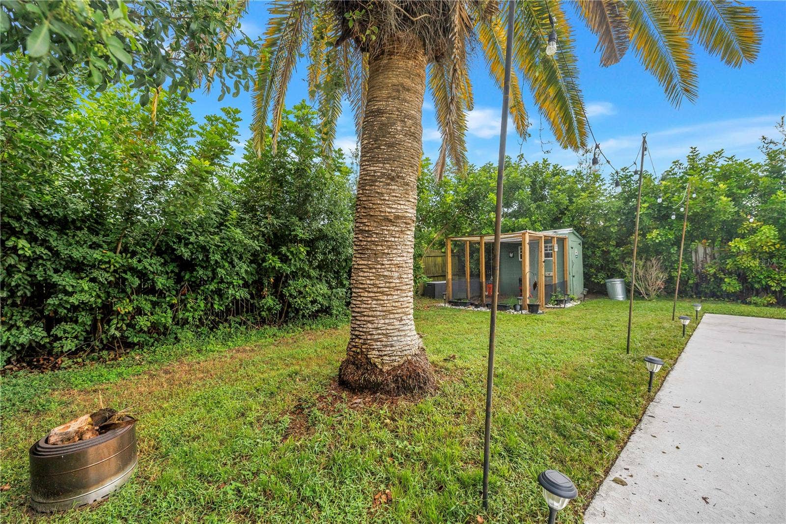 605 5TH AVENUE SE, Largo, FL 33771 605 5TH AVENUE SE, Largo, FL 33771