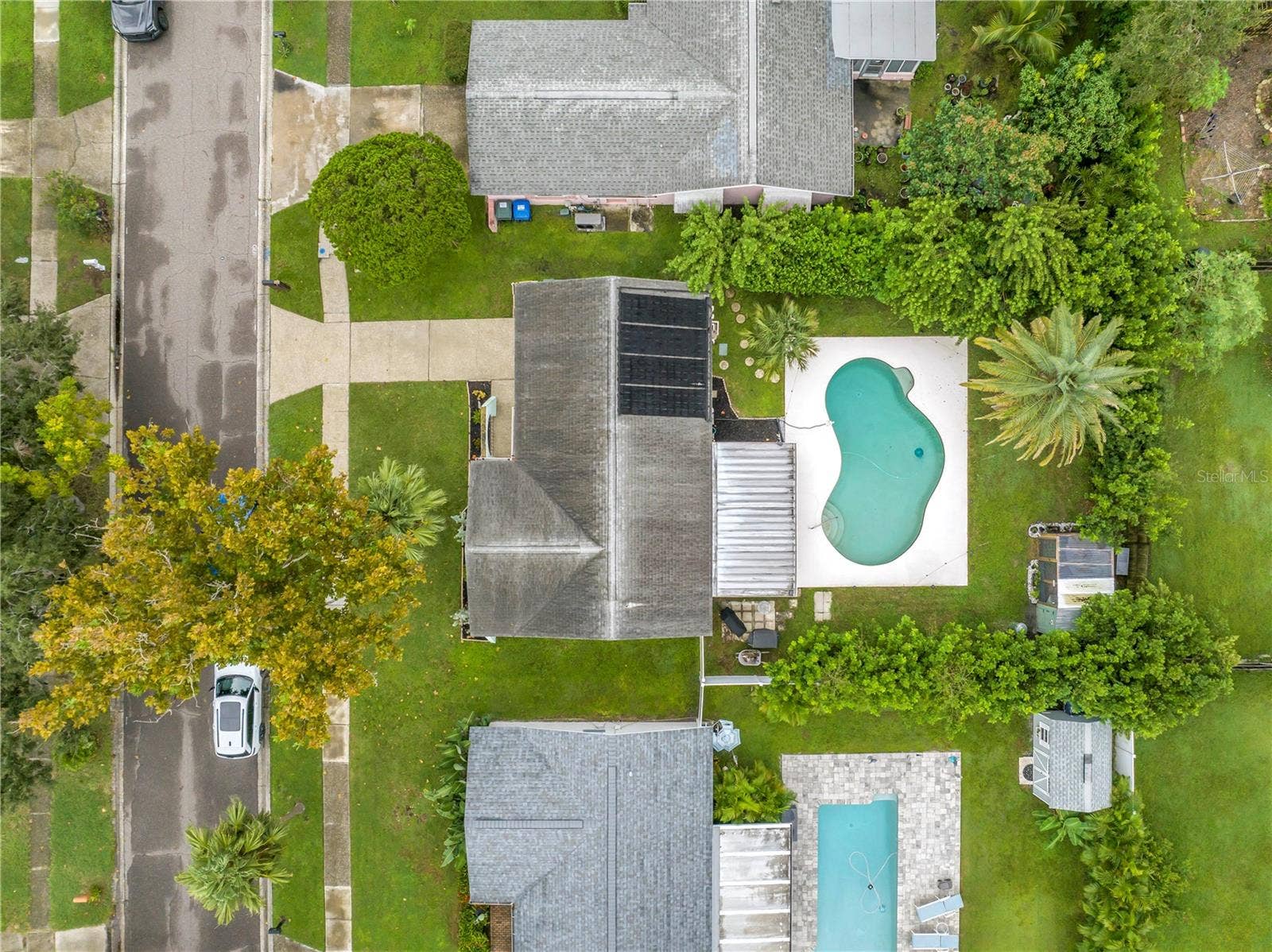 605 5TH AVENUE SE, Largo, FL 33771 605 5TH AVENUE SE, Largo, FL 33771