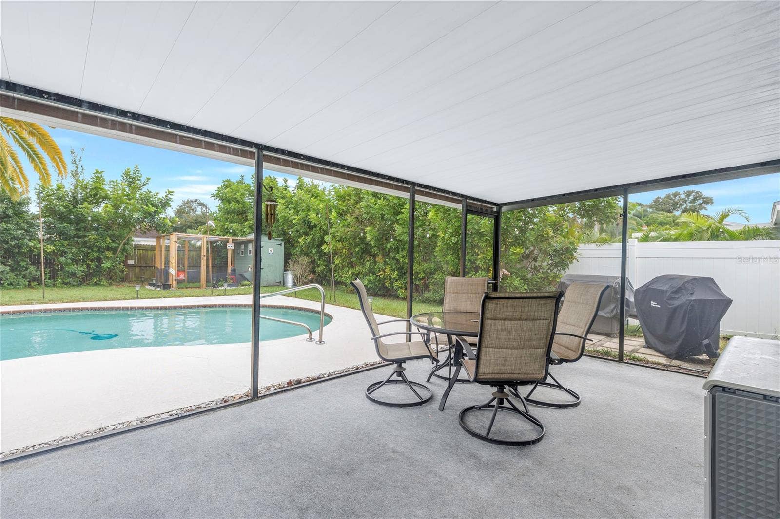 605 5TH AVENUE SE, Largo, FL 33771 605 5TH AVENUE SE, Largo, FL 33771