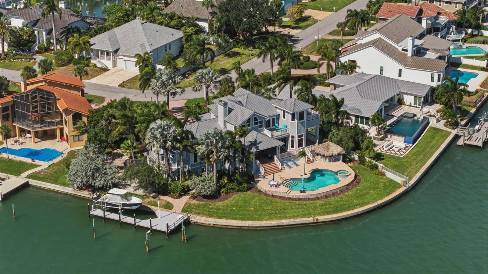 102 8TH STREET E, Tierra Verde, FL 33715 102 8TH STREET E, Tierra Verde, FL 33715