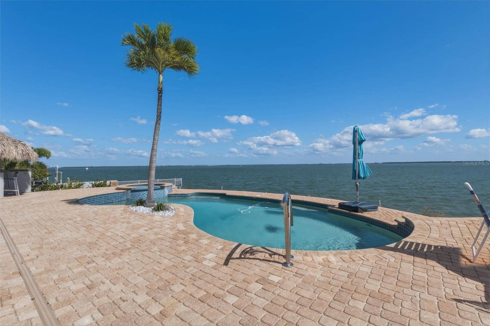 102 8TH STREET E, Tierra Verde, FL 33715 102 8TH STREET E, Tierra Verde, FL 33715