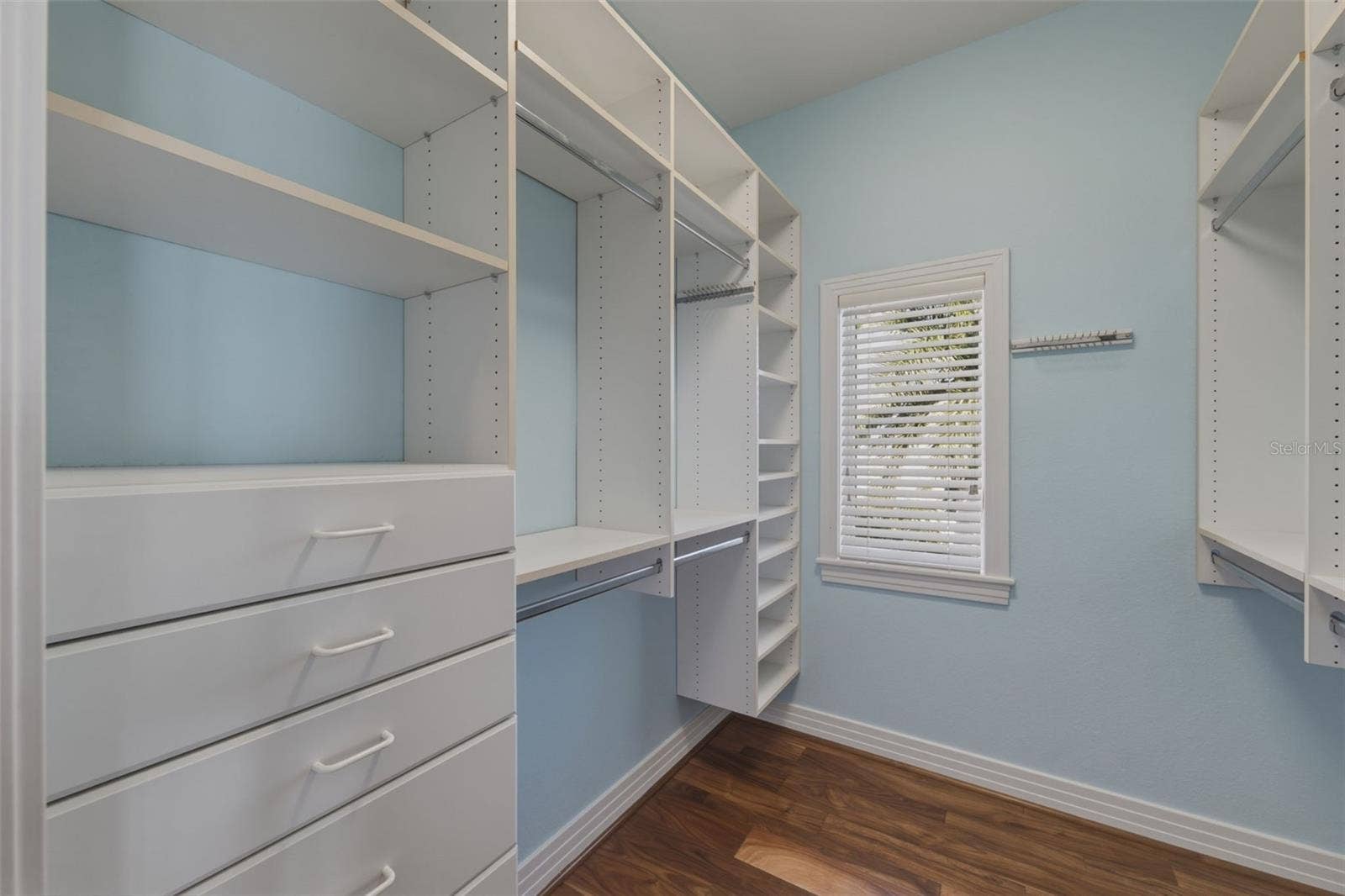 102 8TH STREET E, Tierra Verde, FL 33715 102 8TH STREET E, Tierra Verde, FL 33715