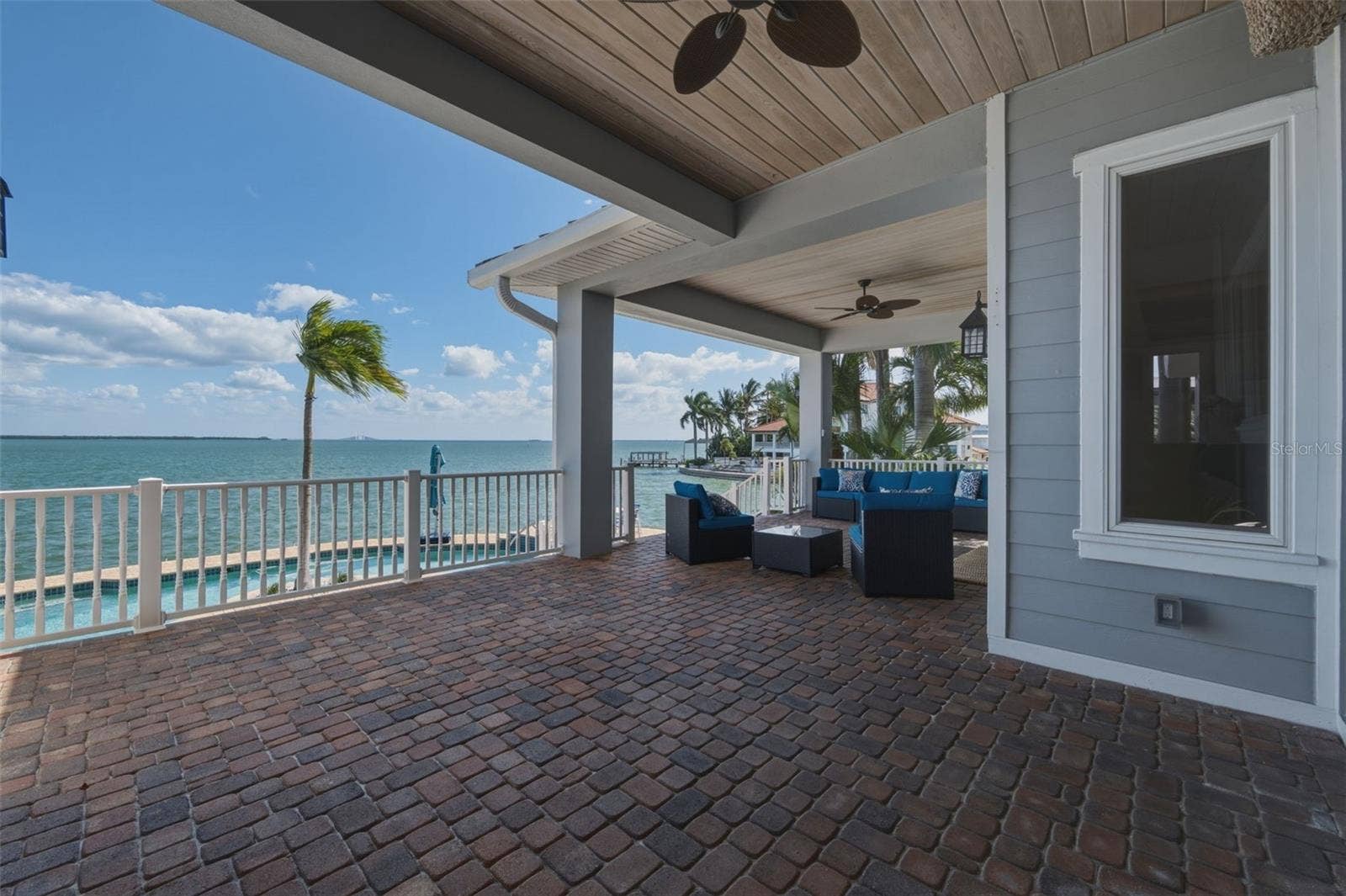 102 8TH STREET E, Tierra Verde, FL 33715 102 8TH STREET E, Tierra Verde, FL 33715