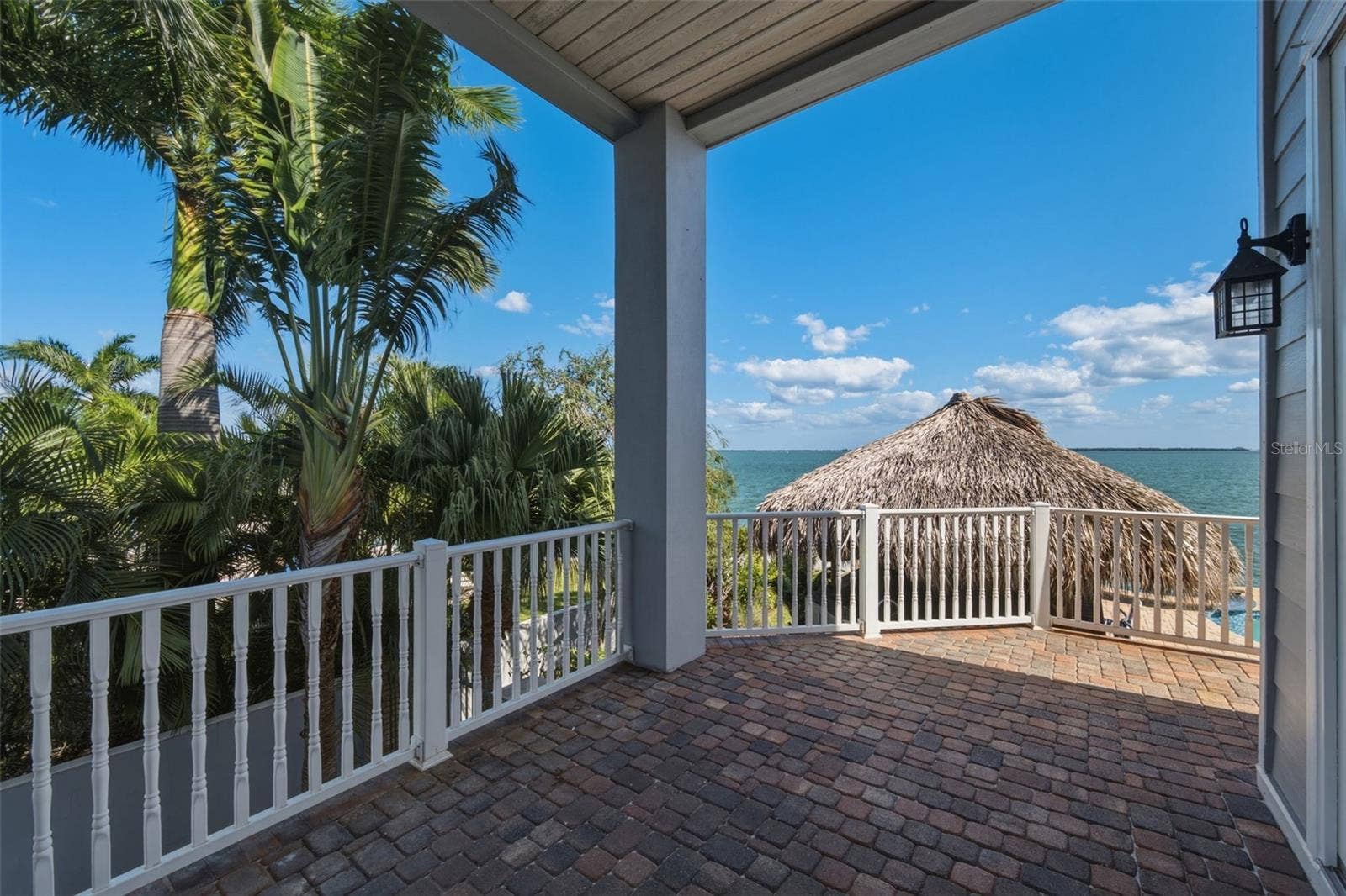 102 8TH STREET E, Tierra Verde, FL 33715 102 8TH STREET E, Tierra Verde, FL 33715