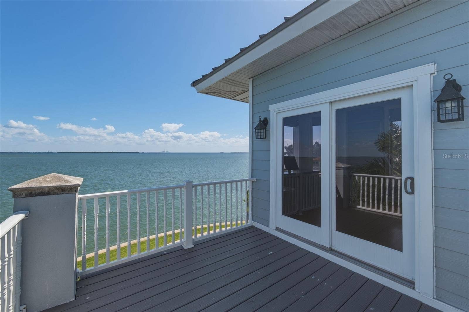 102 8TH STREET E, Tierra Verde, FL 33715 102 8TH STREET E, Tierra Verde, FL 33715