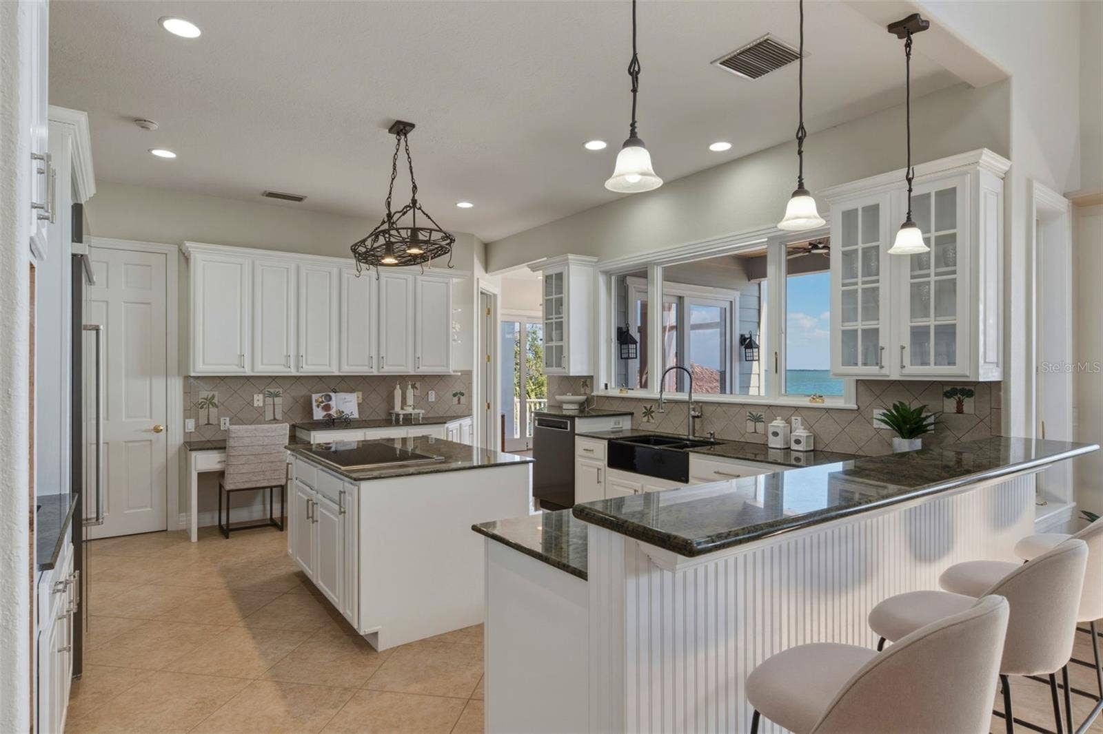 102 8TH STREET E, Tierra Verde, FL 33715 102 8TH STREET E, Tierra Verde, FL 33715