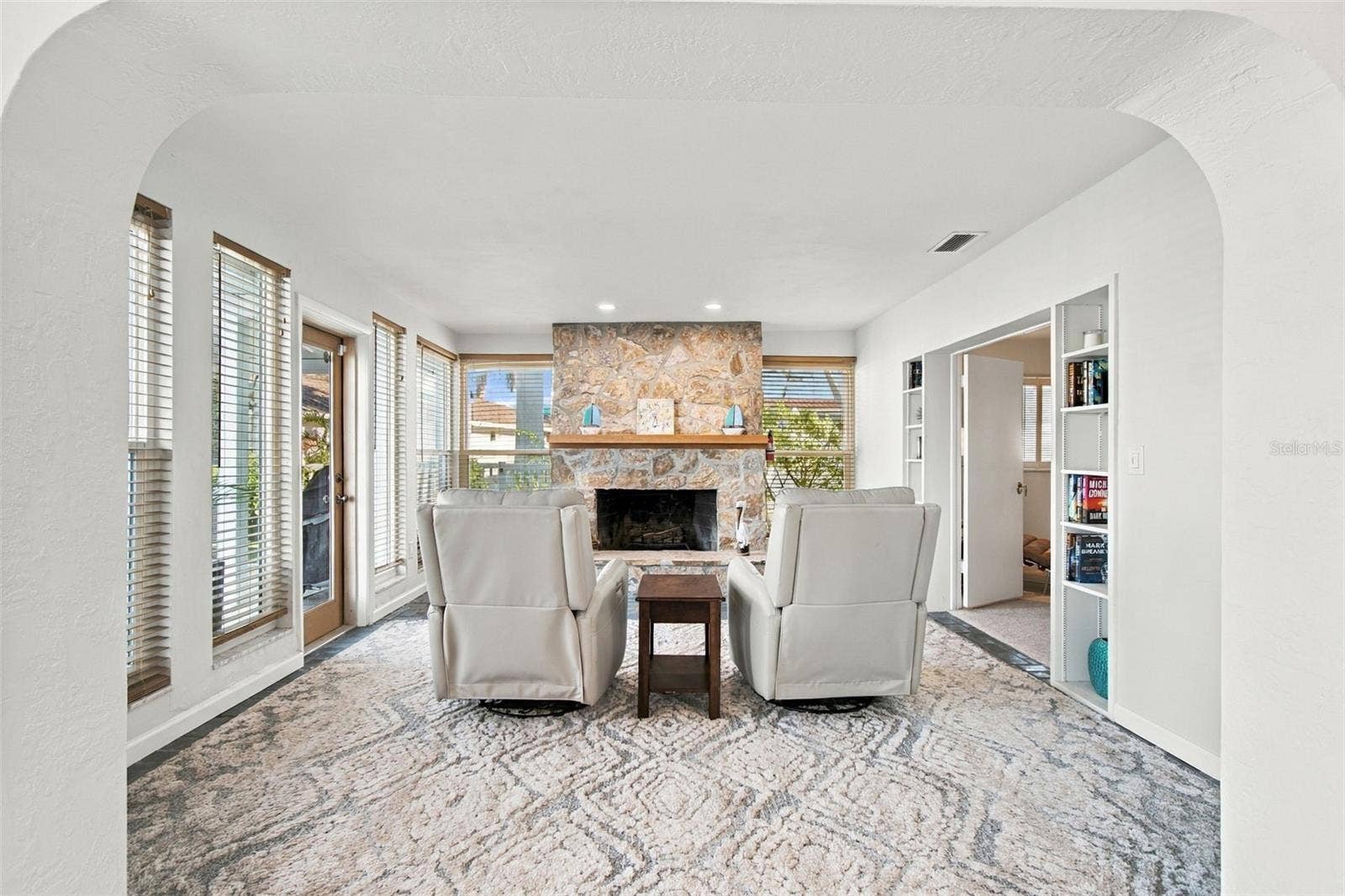 11975 7TH STREET E, Treasure Island, FL 33706 11975 7TH STREET E, Treasure Island, FL 33706