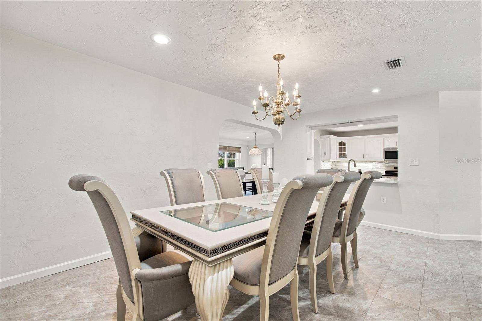 11975 7TH STREET E, Treasure Island, FL 33706 Spacious Dining Room
