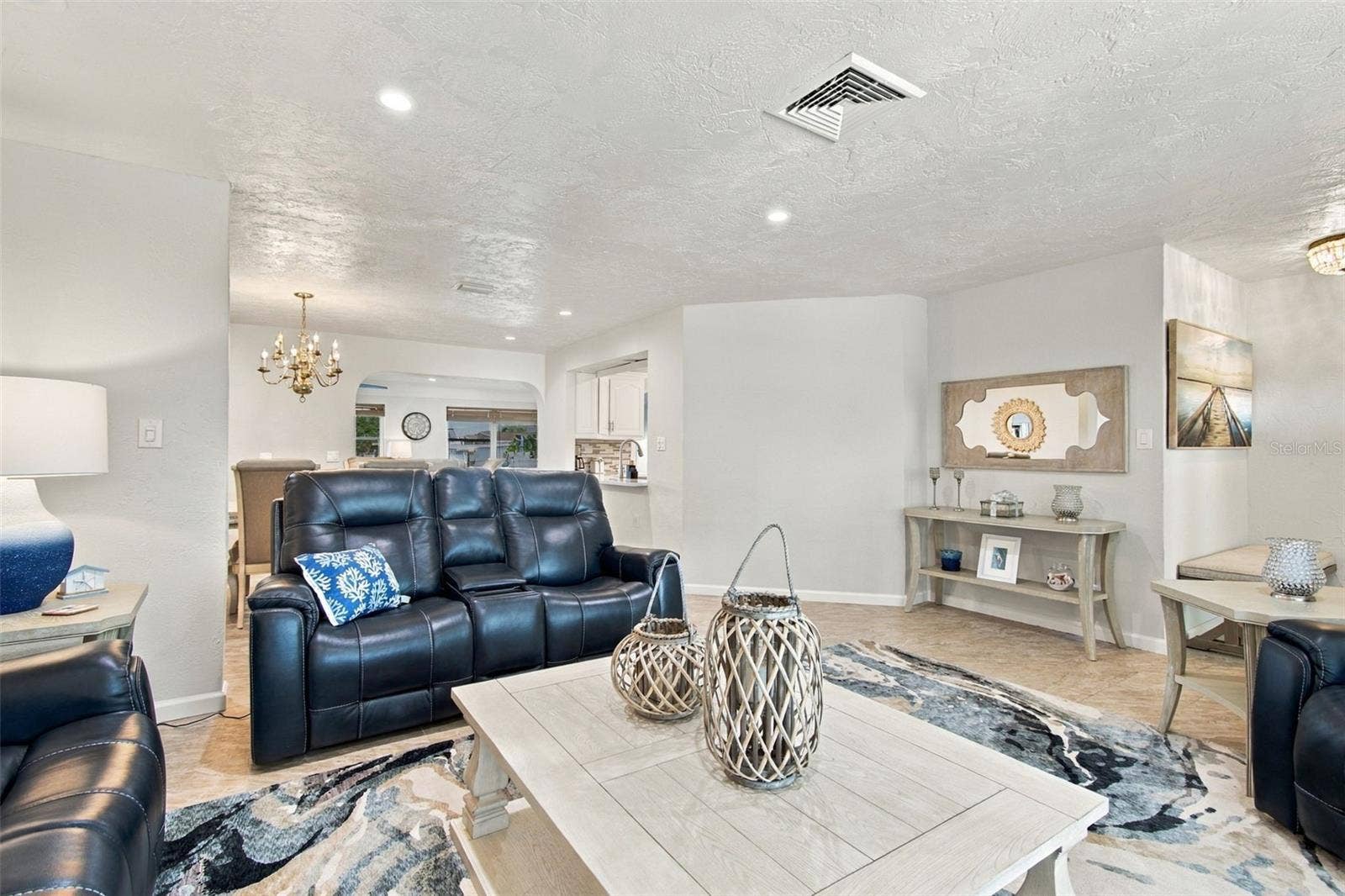 11975 7TH STREET E, Treasure Island, FL 33706 11975 7TH STREET E, Treasure Island, FL 33706