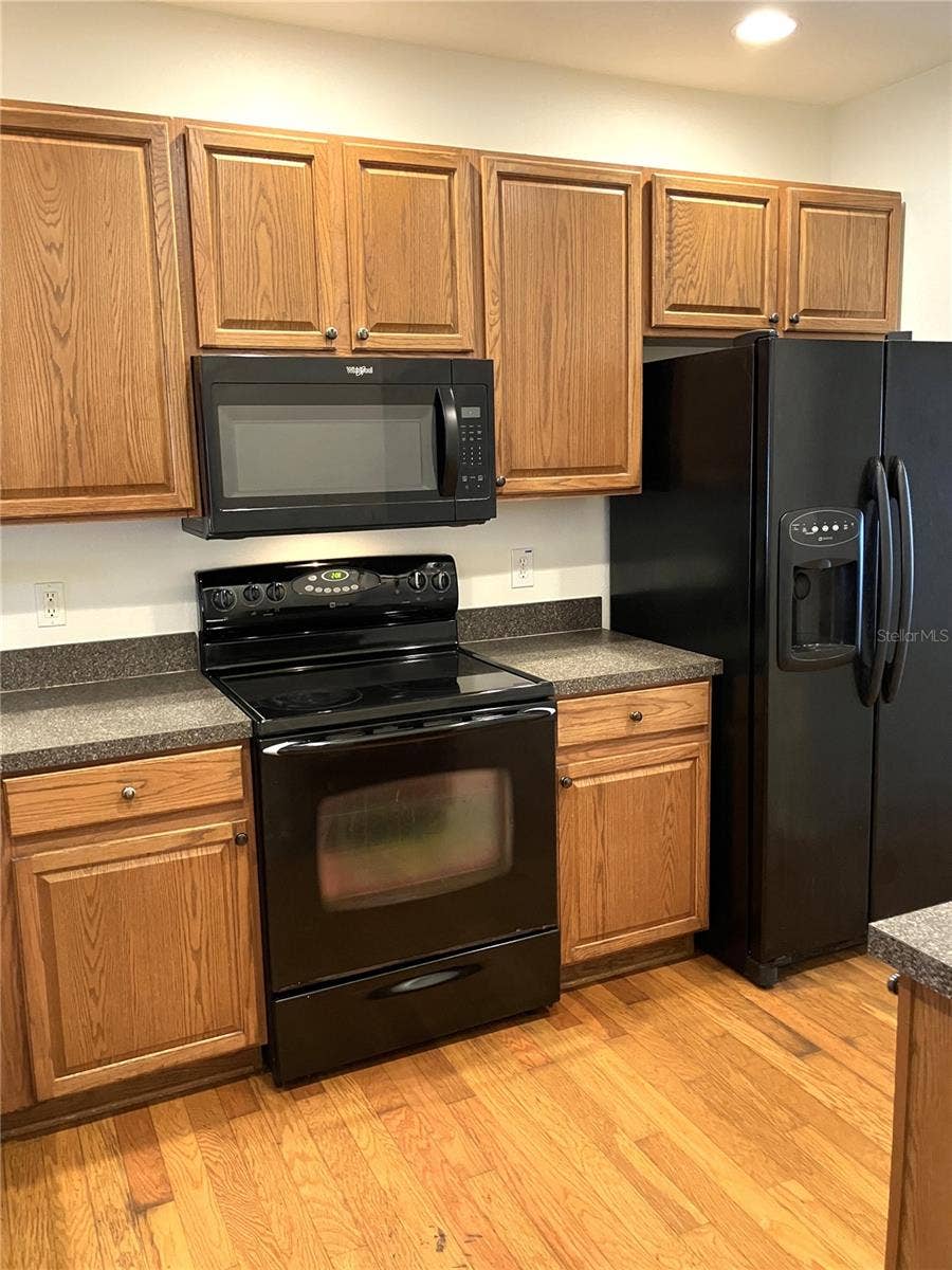 12337 FOXMOOR PEAK DRIVE, Riverview, FL 33579 12337 FOXMOOR PEAK DRIVE, Riverview, FL 33579