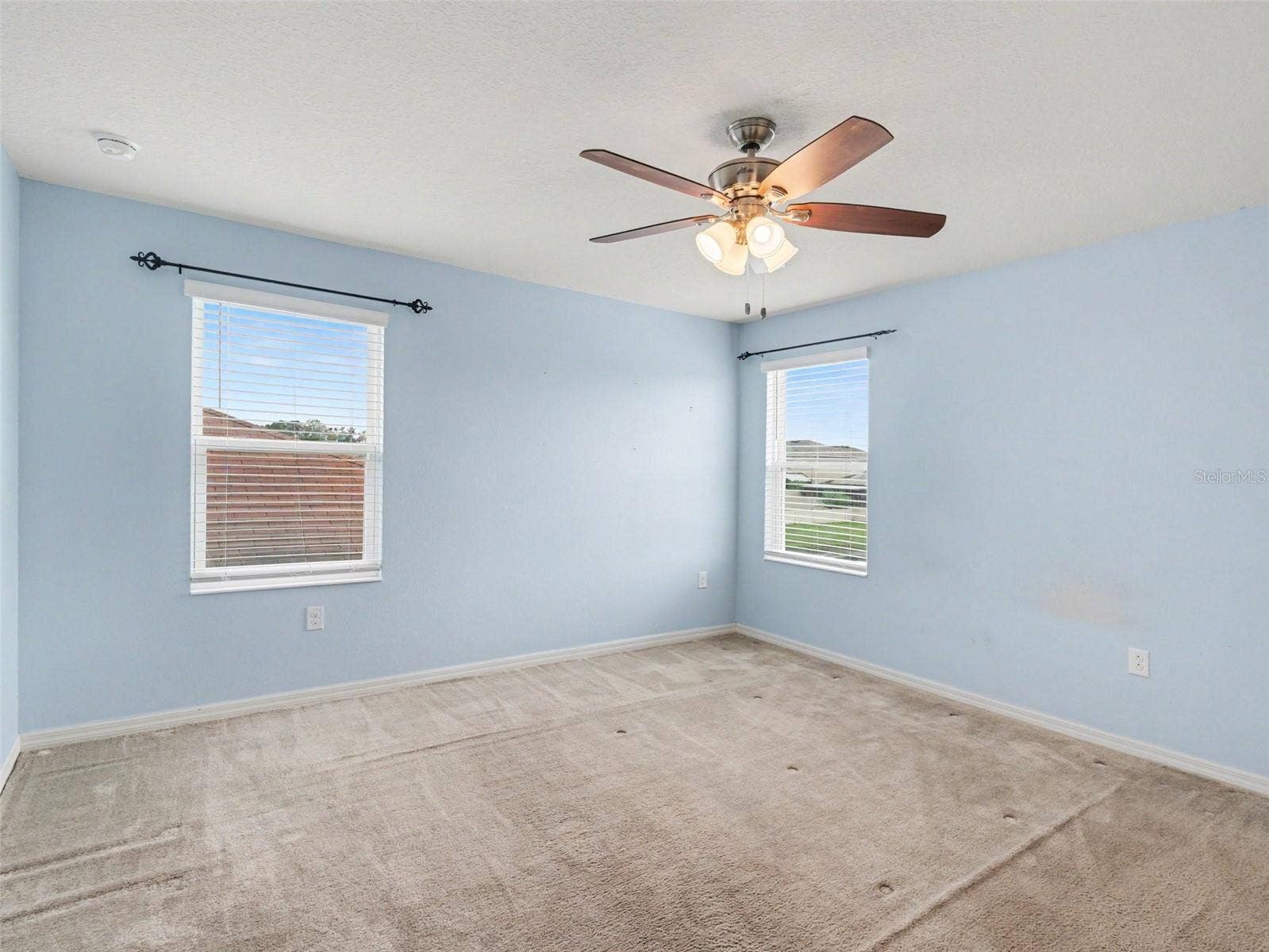 10439 LAGUNA PLAINS DRIVE, Riverview, FL 33578 10439 LAGUNA PLAINS DRIVE, Riverview, FL 33578
