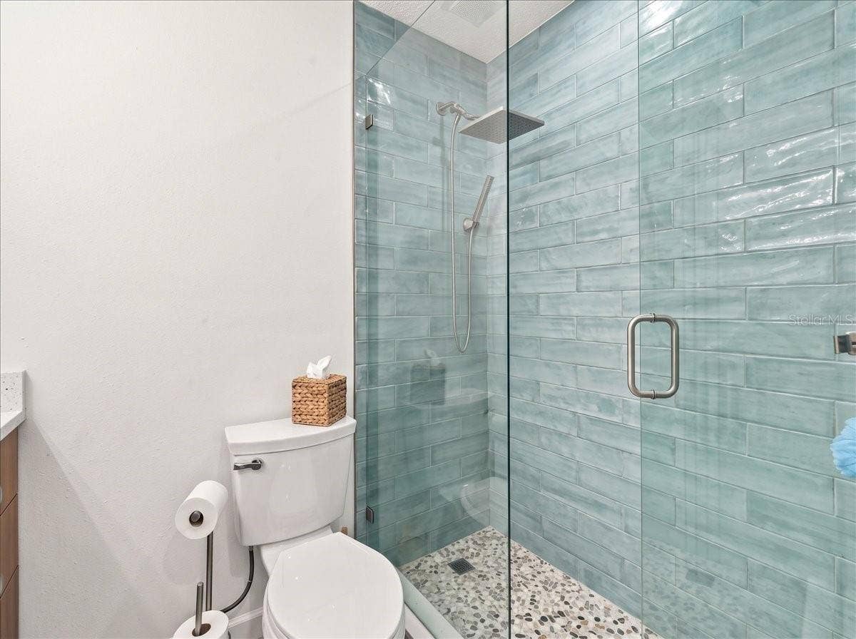 5153 SALMON DRIVE SE, #B, St Petersburg, FL 33705