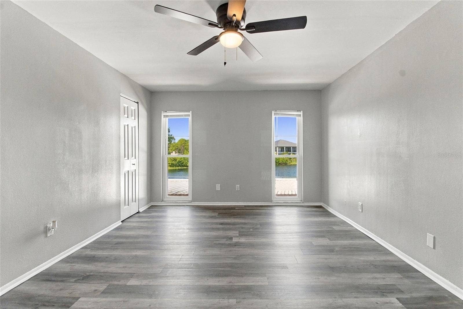 211 FERNWOOD CIRCLE, #211, Seminole, FL 33777 211 FERNWOOD CIRCLE, #211, Seminole, FL 33777