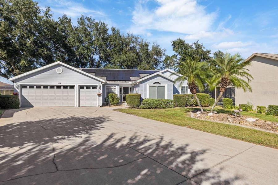Property photo for 24725 BRIGHTWATER COURT, Leesburg, FL