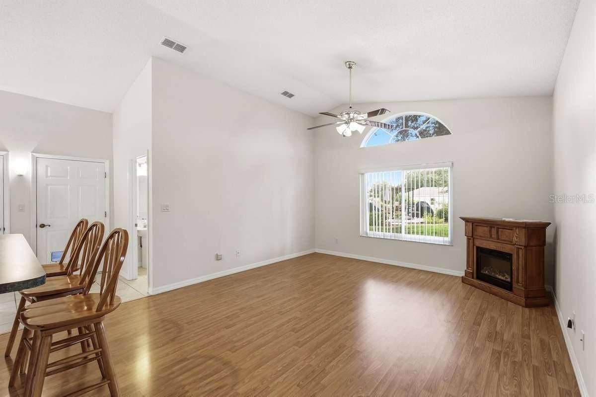 24725 BRIGHTWATER COURT, Leesburg, FL 34748 24725 BRIGHTWATER COURT, Leesburg, FL 34748