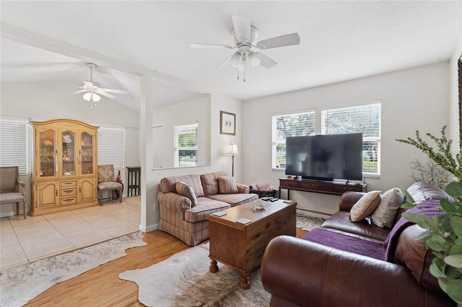 4627 W EL PRADO BOULEVARD, Tampa, FL 33629 4627 W EL PRADO BOULEVARD, Tampa, FL 33629