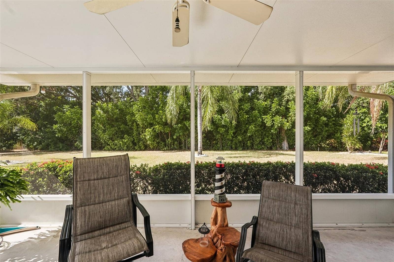 1805 NEW BEDFORD DRIVE, Sun City Center, FL 33573 1805 NEW BEDFORD DRIVE, Sun City Center, FL 33573