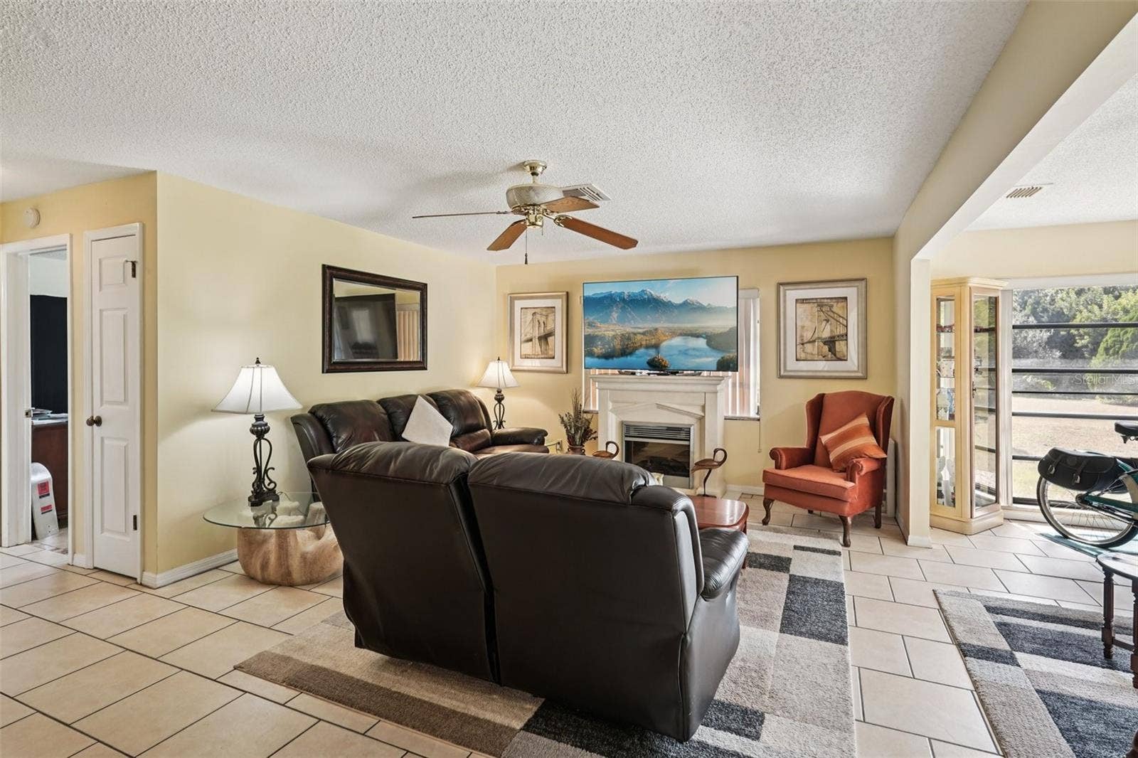 1805 NEW BEDFORD DRIVE, Sun City Center, FL 33573 1805 NEW BEDFORD DRIVE, Sun City Center, FL 33573