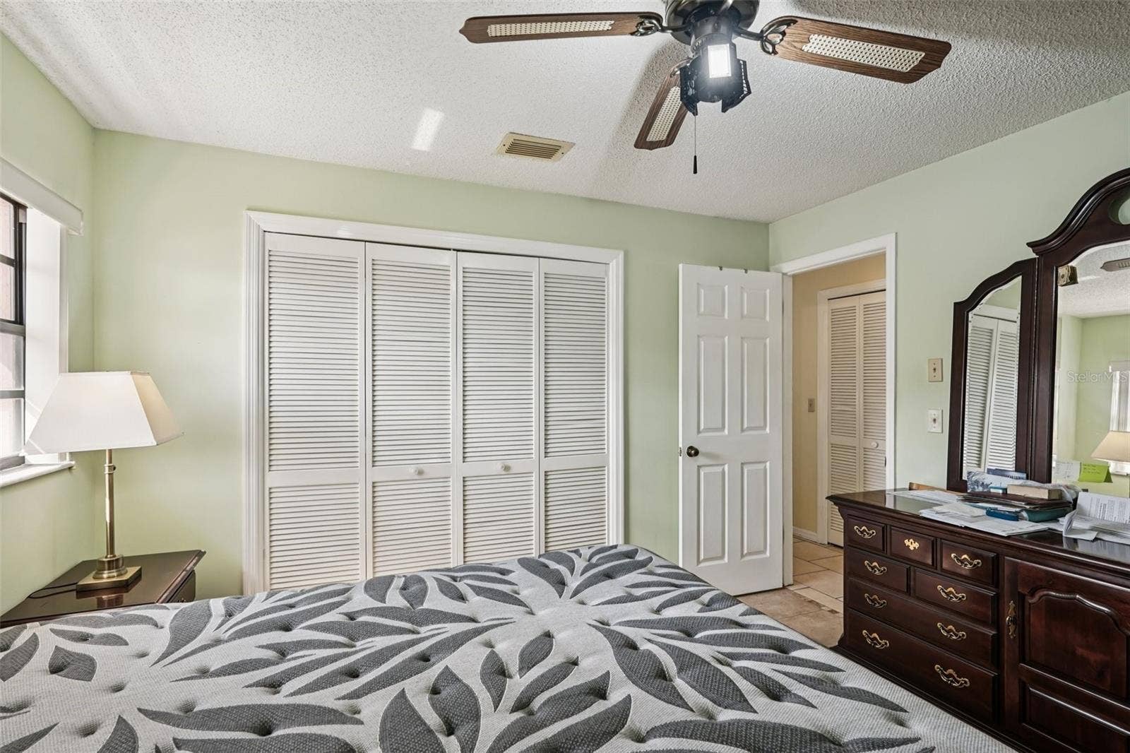 1805 NEW BEDFORD DRIVE, Sun City Center, FL 33573 1805 NEW BEDFORD DRIVE, Sun City Center, FL 33573