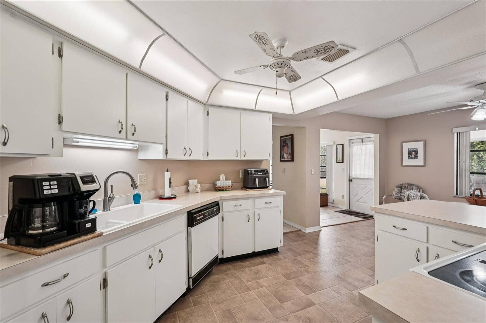 1805 NEW BEDFORD DRIVE, Sun City Center, FL 33573 1805 NEW BEDFORD DRIVE, Sun City Center, FL 33573